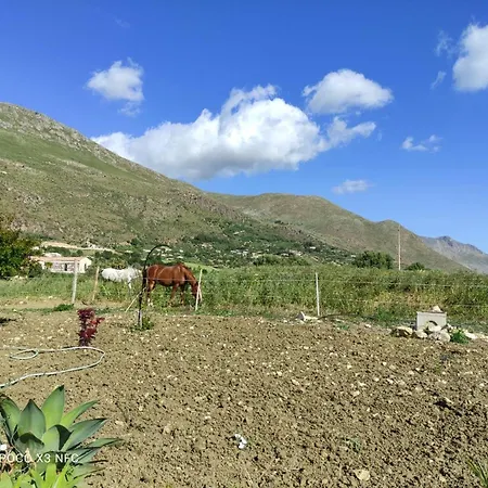 Casetta Rosina Scopello (Sicily)